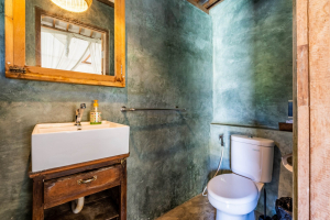 Villa Bingin compressed 54