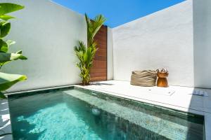 Villa Oasis 8 VO8 4000px OTA 29