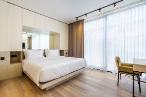 Villa Oasis 8 VO8 4000px OTA 36