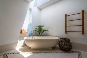 VillaFlores VF 2880px OTA 17