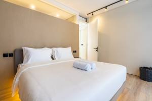 Villa Oasis 9 VO9 4000px OTA 50