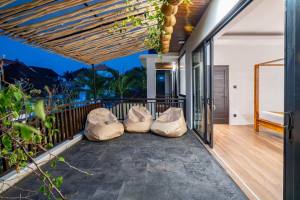 photo 2024 04 08 15 17 55